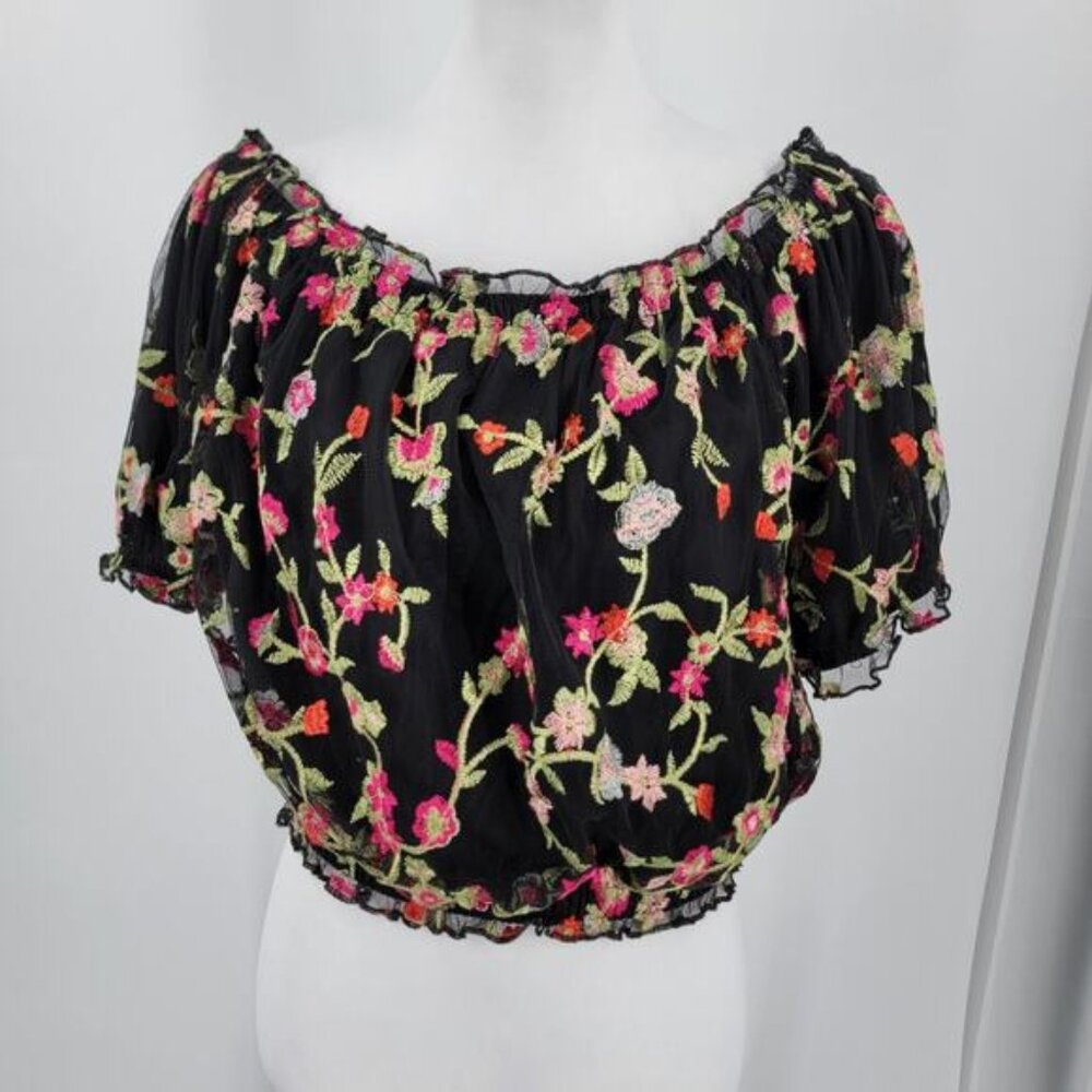 Forever 21+ Crop Top Womens 1X Off the Shoulder Black Floral Embroidered Boho